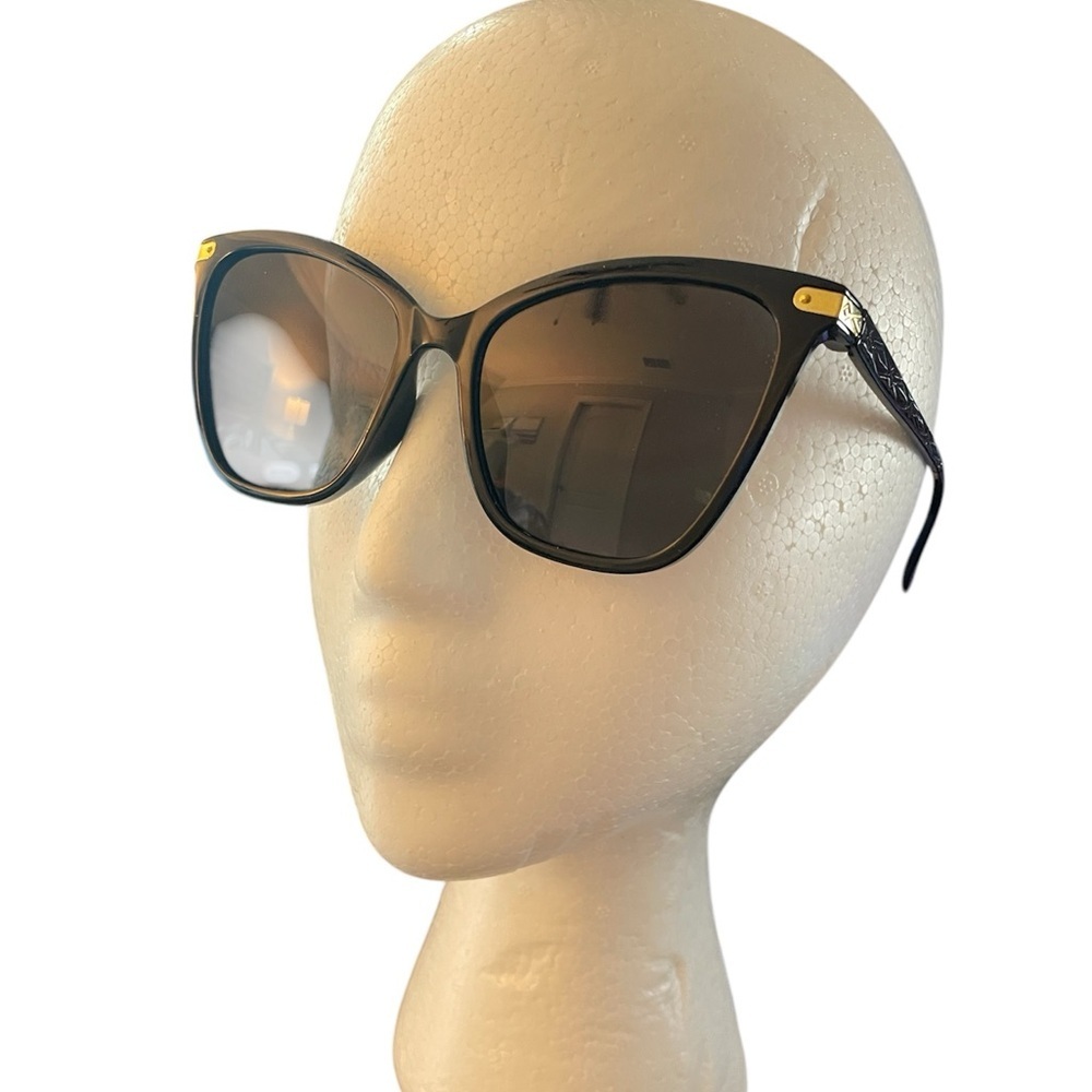 Black and Gold Oversized Cat-Eye Sunglasses and Case NWOT